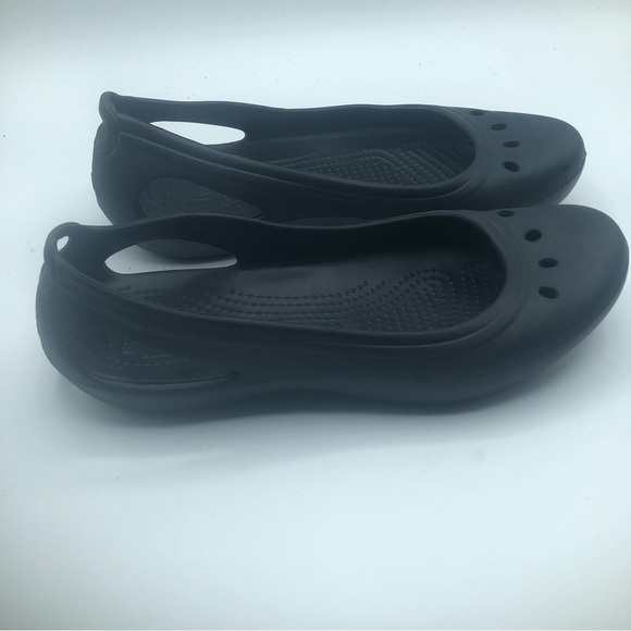 Crocs Women’s black KADEE FLAT sandals W8 - Picture 2 of 7